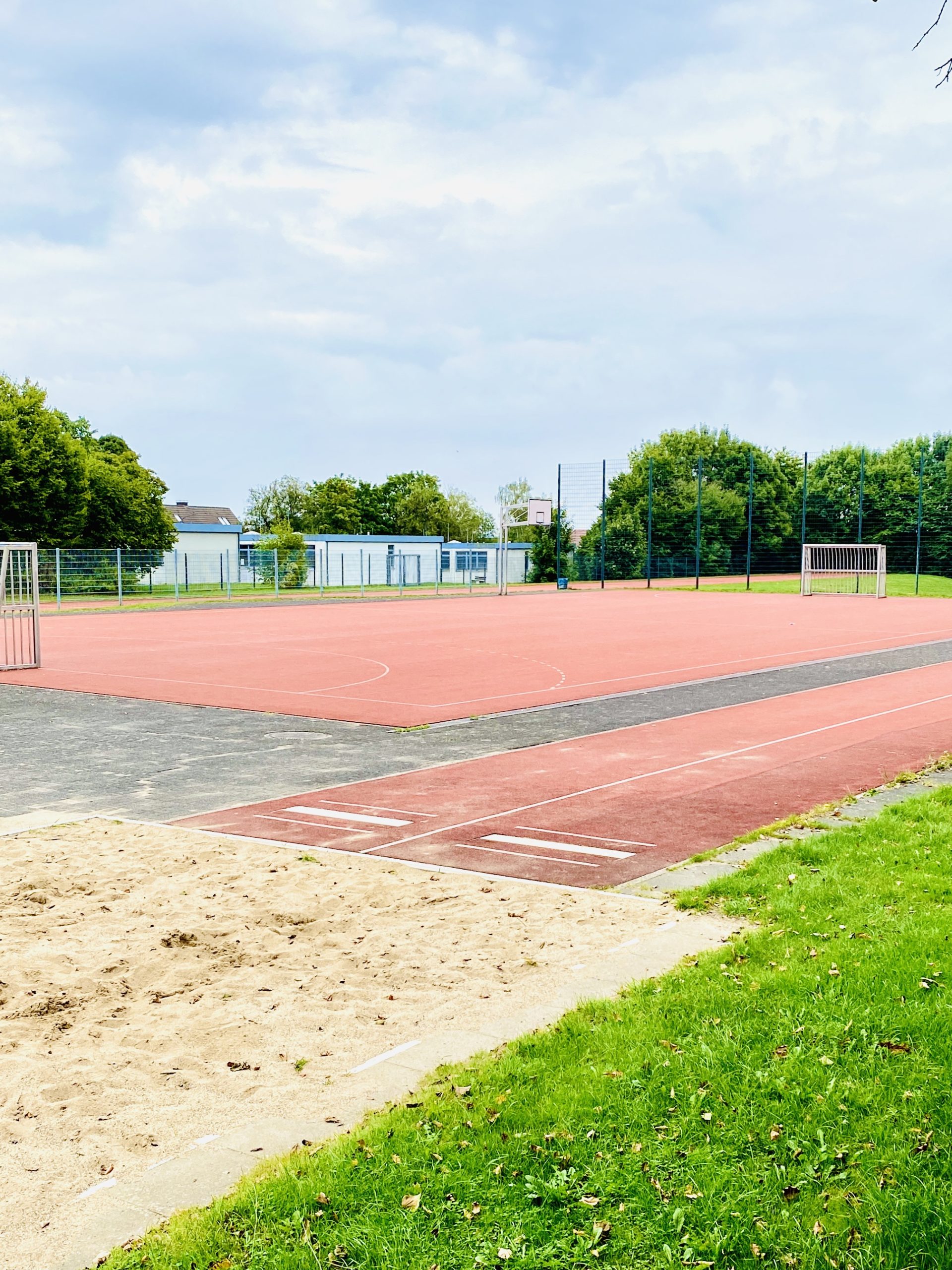 Sportplatz Gesamtschule Ronsdorf (winter)